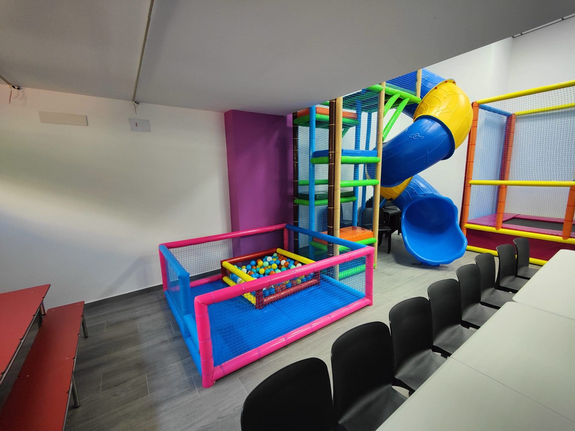 IMG 2 mega bola maxi