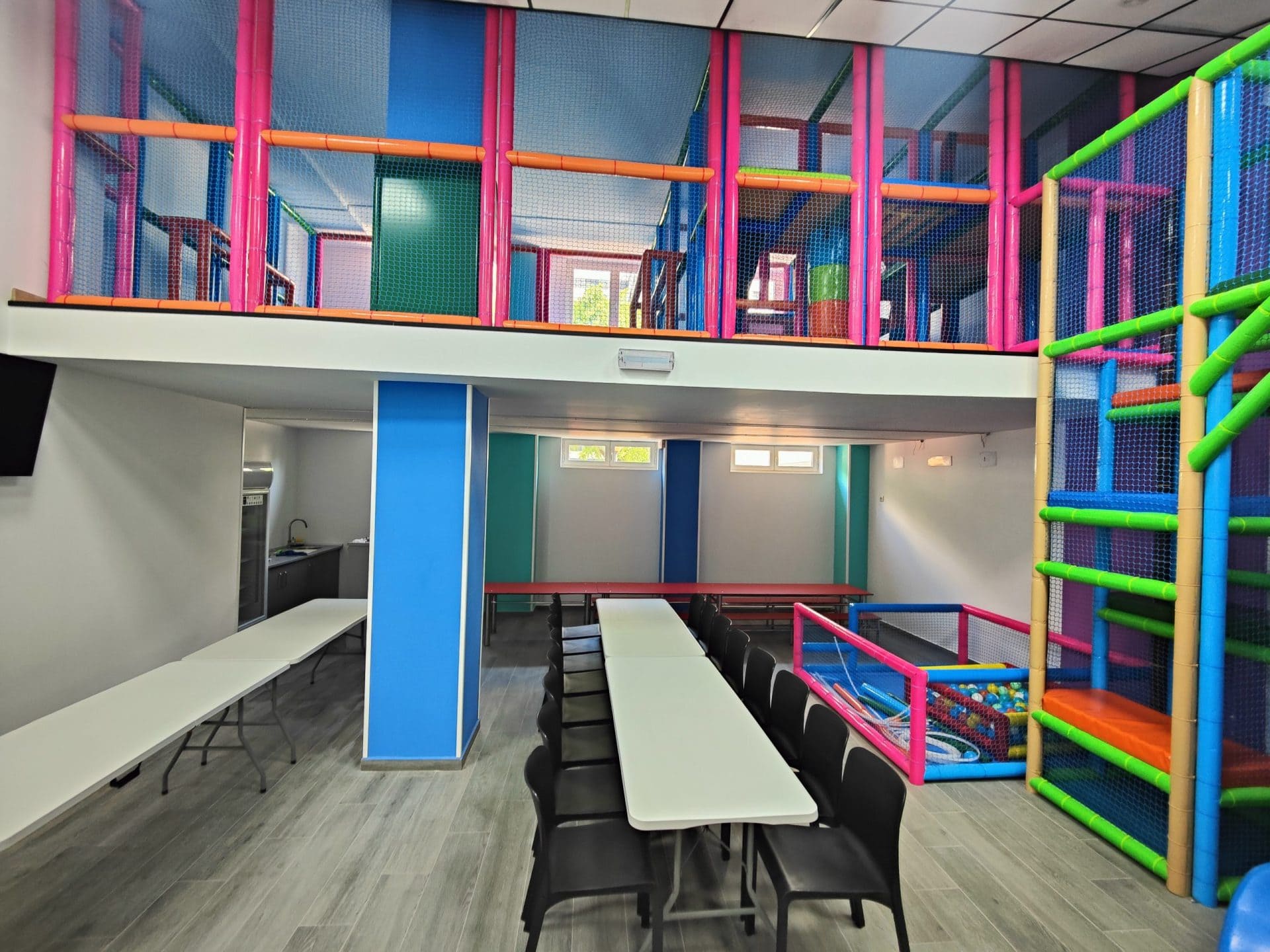 IMG 3 mega bola maxi